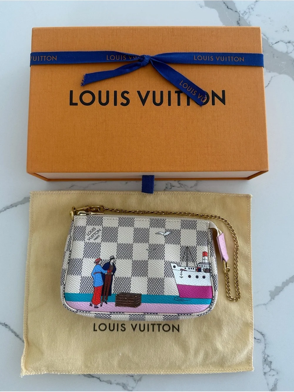 LOUIS VUITTON Damier Azur 2016 Christmas Animation Mini Pochette Accessories
